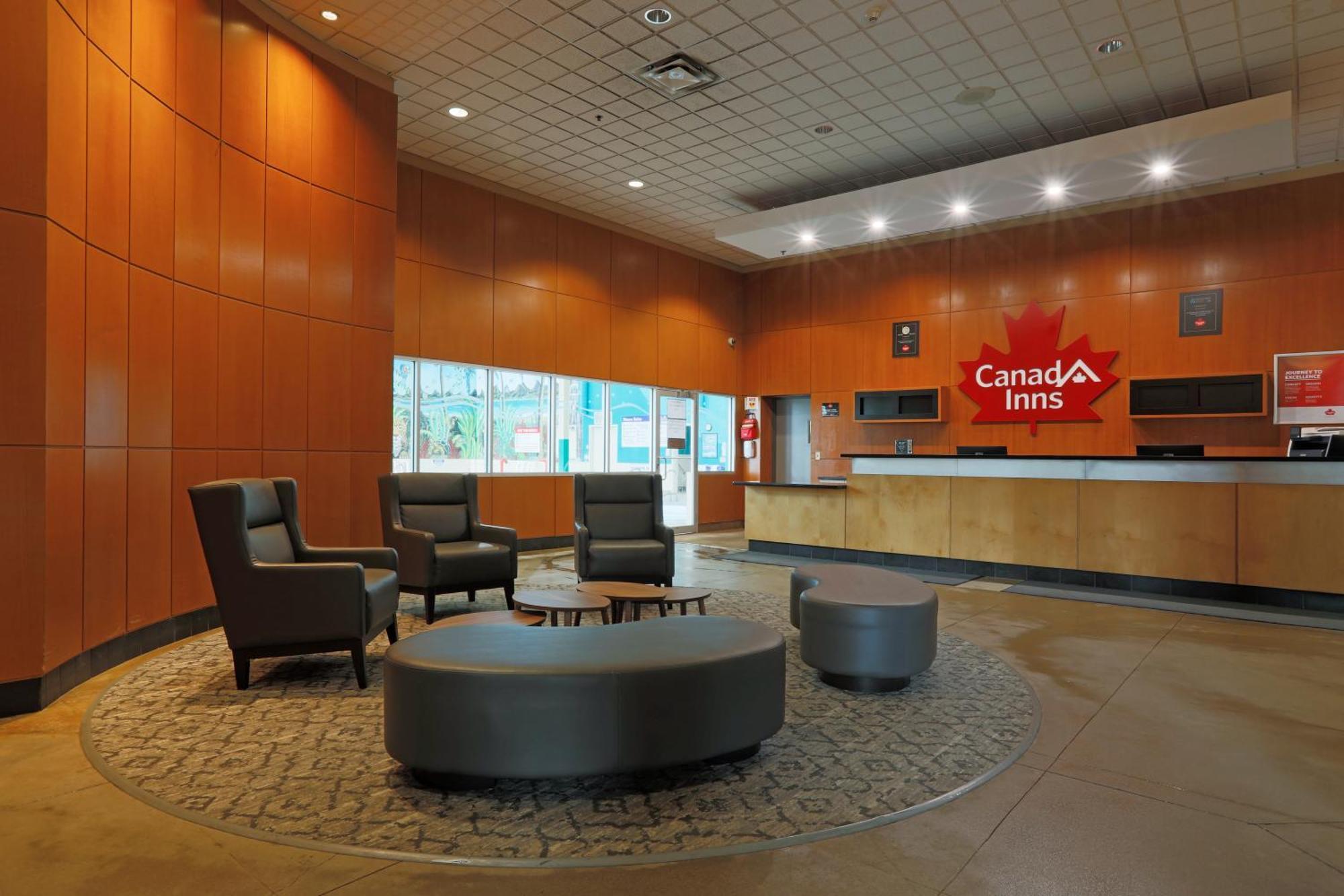 Canad Inns Destination Centre Brandon Exterior foto