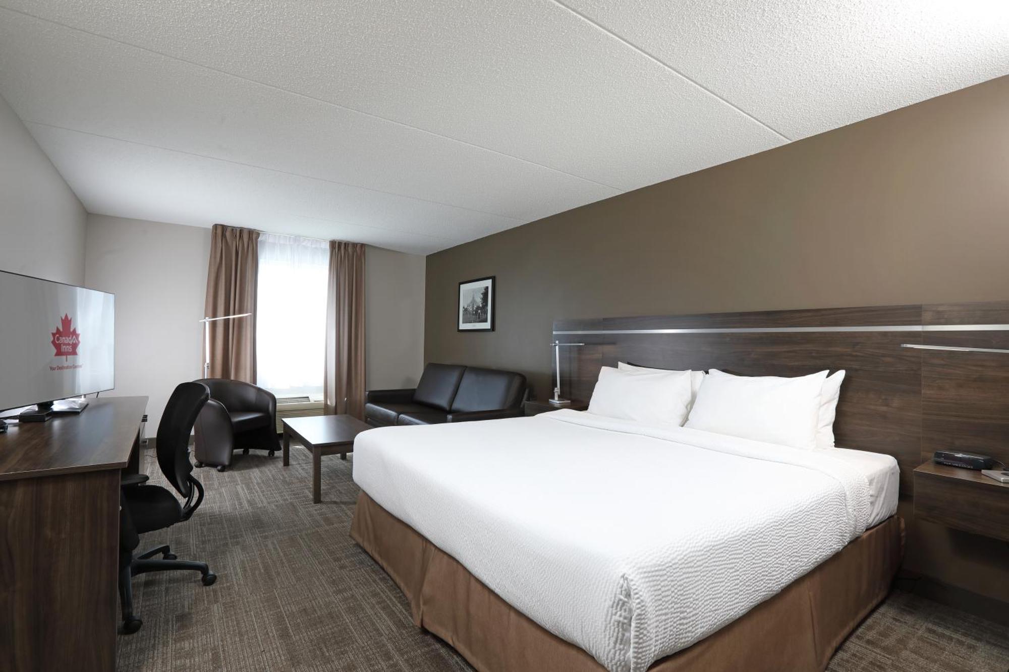 Canad Inns Destination Centre Brandon Exterior foto